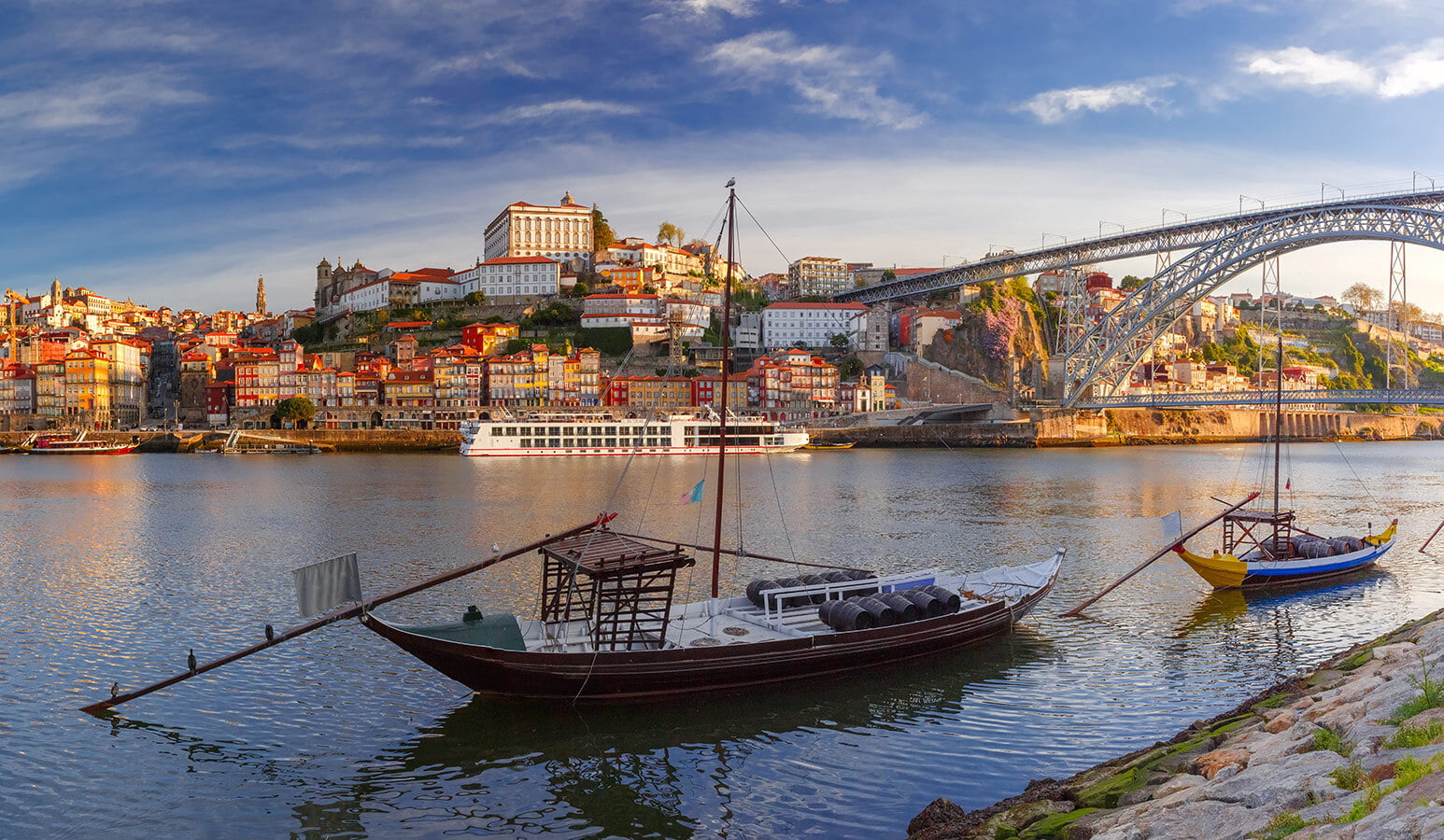 River landscape in Porto. D3 HQ activity visa